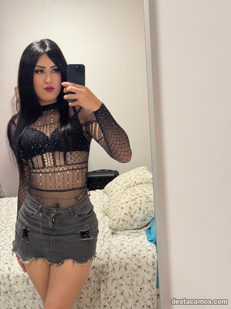 605668994-transexual-en-almeria-SFx3DC