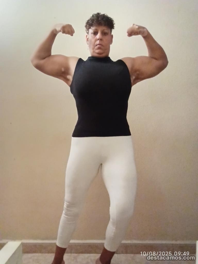 614495459-chica-de-compania-en-murcia-0sYjLE