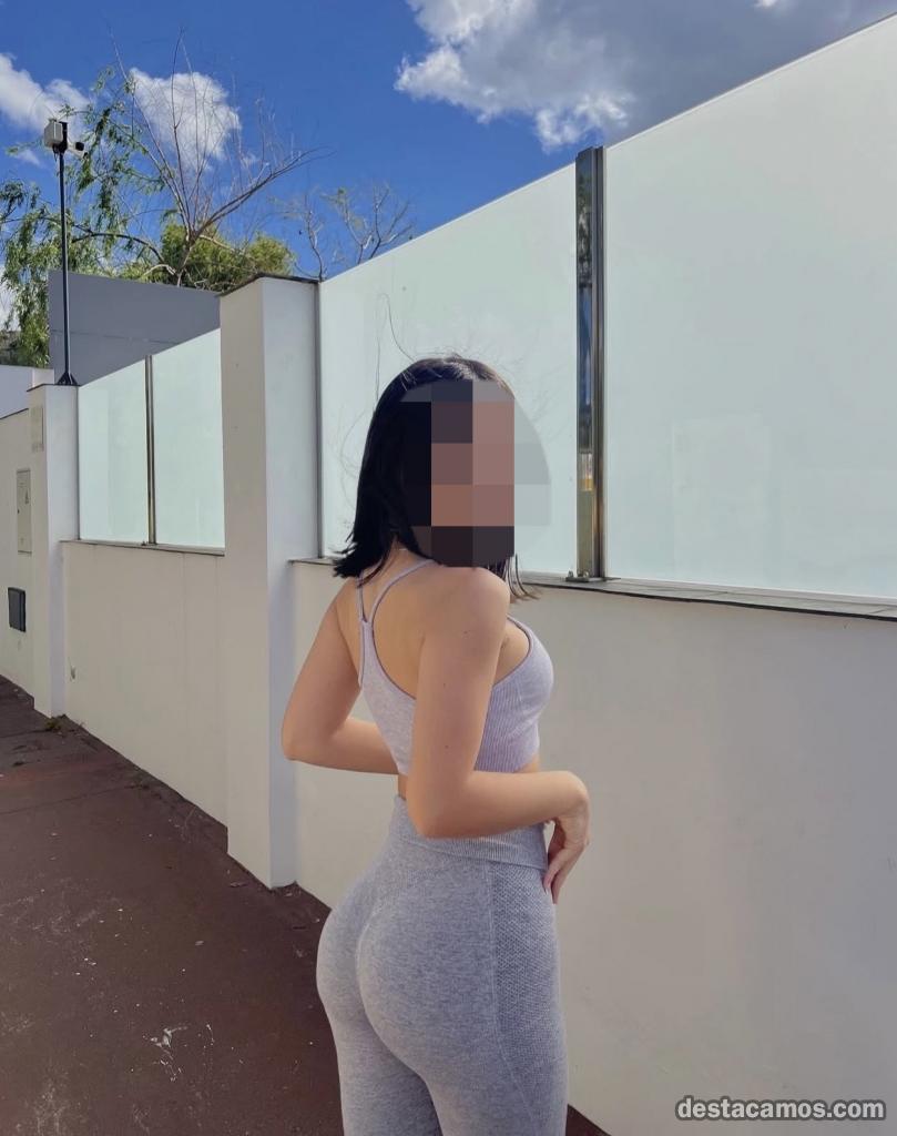 622471351-chica-de-compania-en-malaga-yUzClw