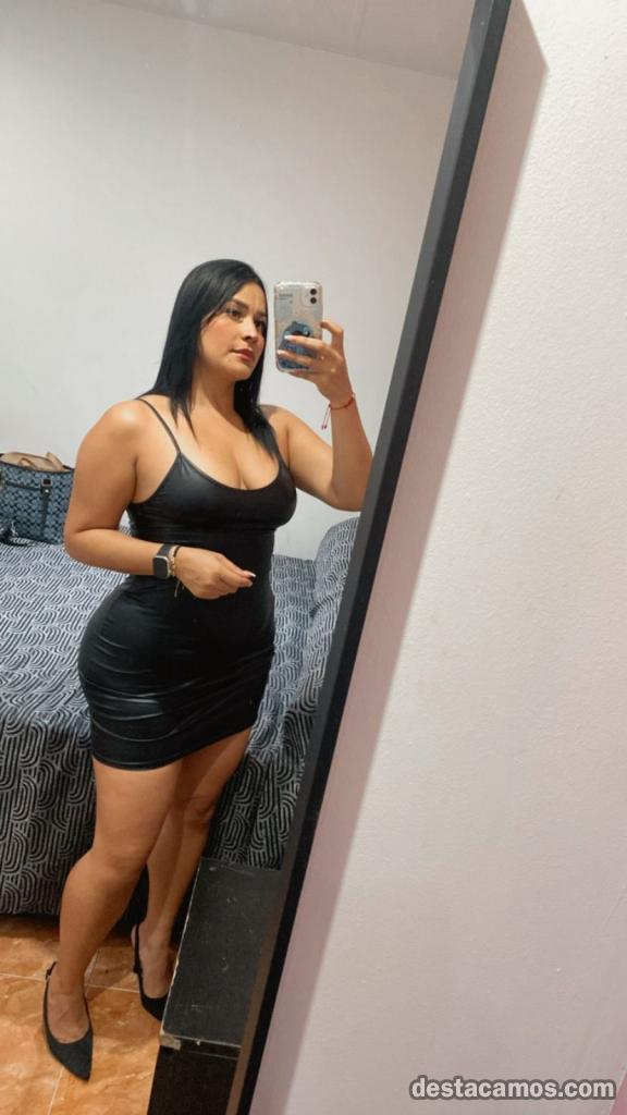 624742678-chica-escort-en-almeria-xlzNIV