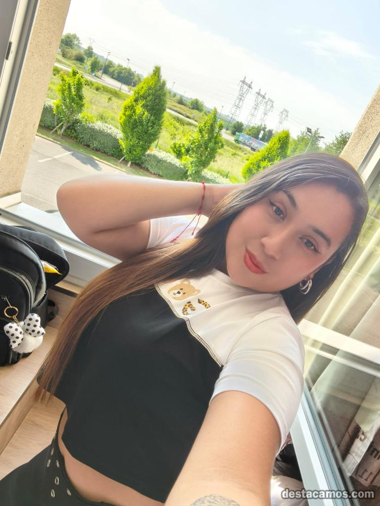 631844041-acompanante-en-guipuzcoa-BkhRGA