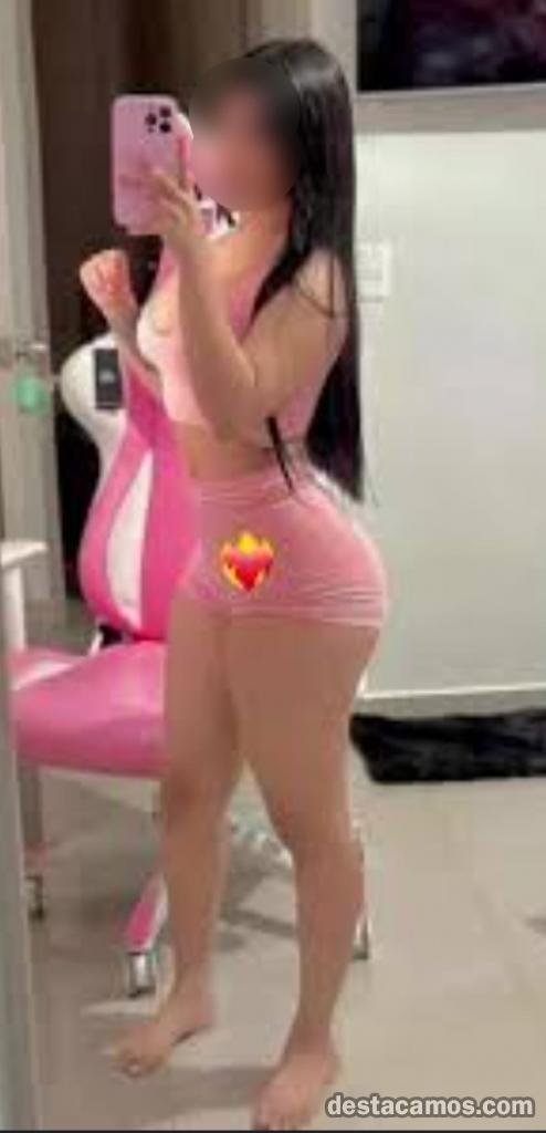 632299801-acompanante-en-alicante-NTqK2J