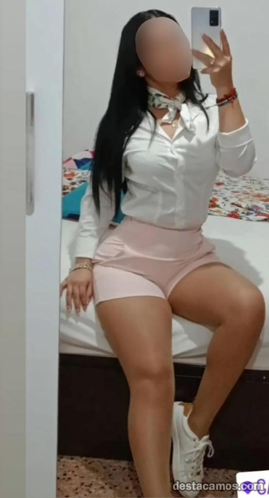 641103747-acompanante-en-cadiz-OT7FmI