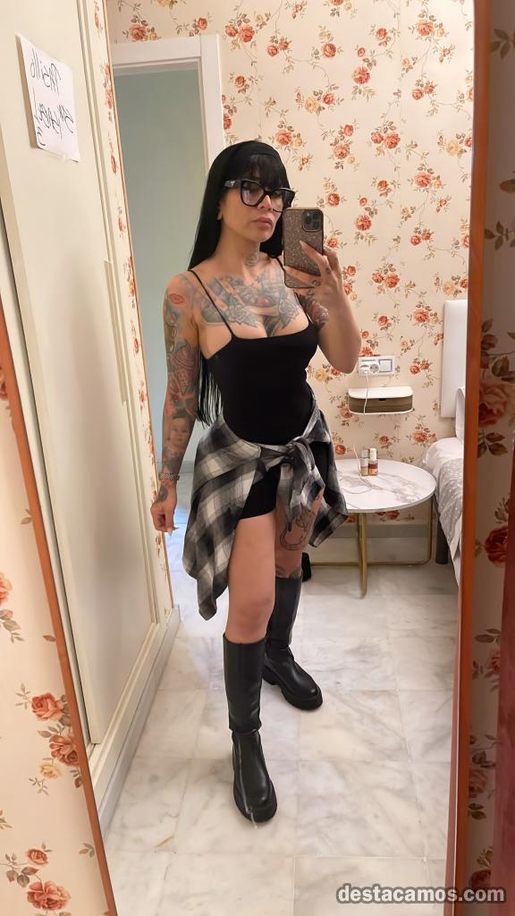 641669342-escort-en-malaga-78jU8T