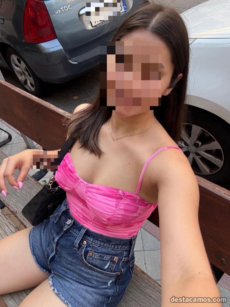 674087360-chica-escort-en-madrid-tTILuN
