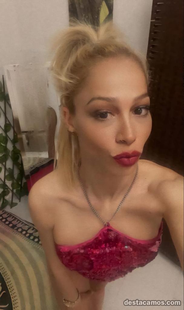 688394537-mujer-de-compania-en-madrid-j4mbnK