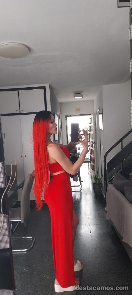 603590625-travesti-en-tenerife-2EaAtZ