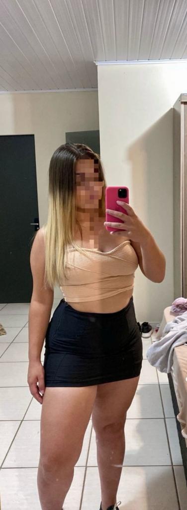 603975162-chica-escort-en-burgos-RyvBaf