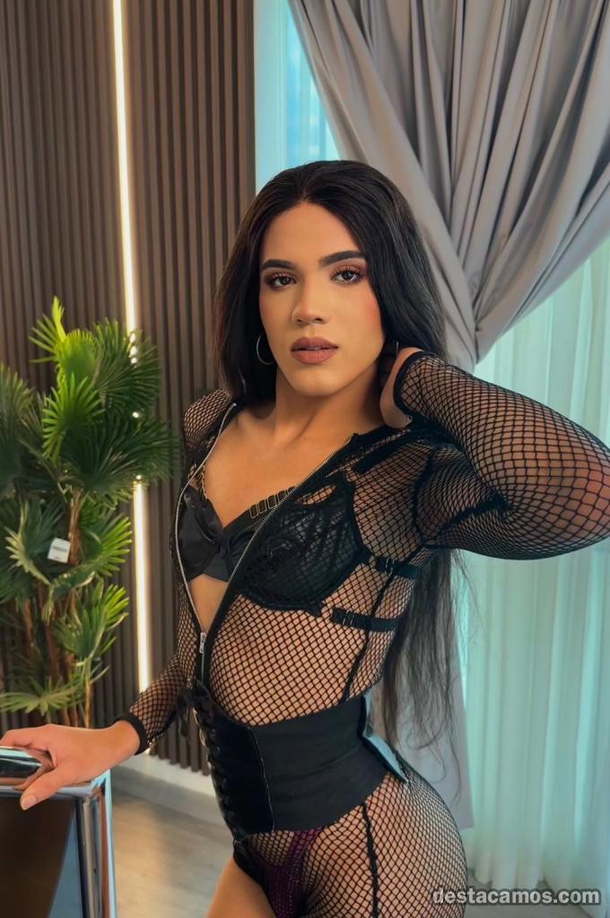 605972659-crossdresser-en-madrid-Jv81ao