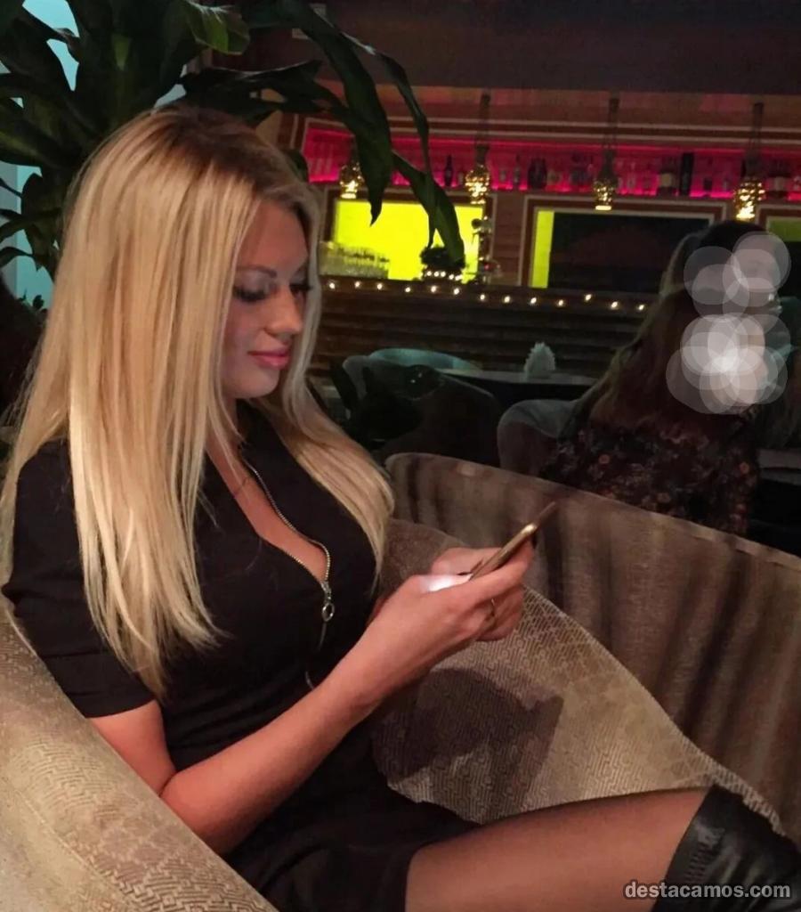 610611300-chica-de-compania-de-lujo-en-las-palmas-OI6LLt