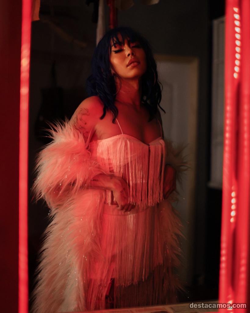 610763799-shemale-en-barcelona-DX3GOw