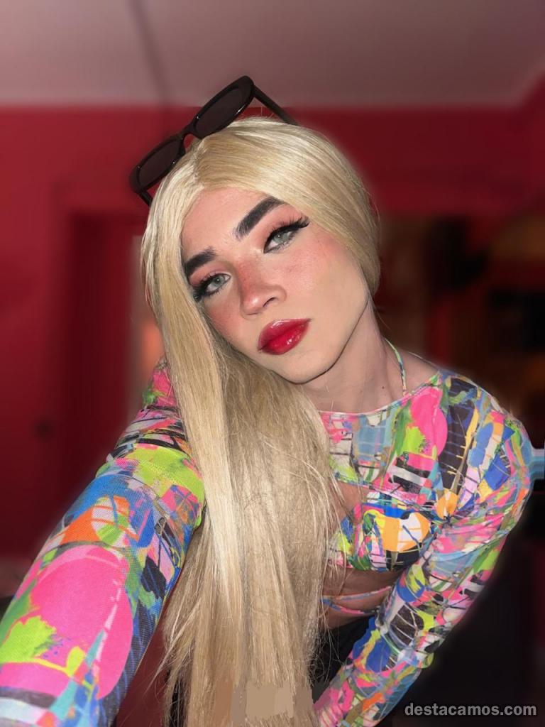 610912784-travesti-en-barcelona-K6YjKE