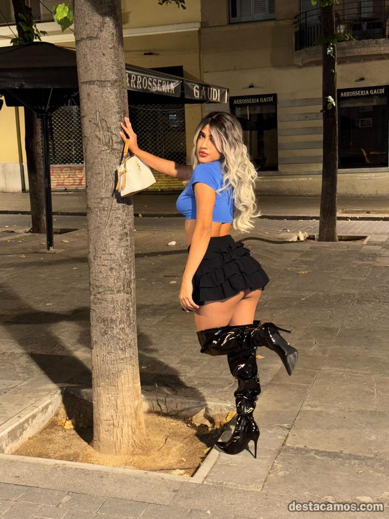 611290568-shemale-en-barcelona-sTnW8f