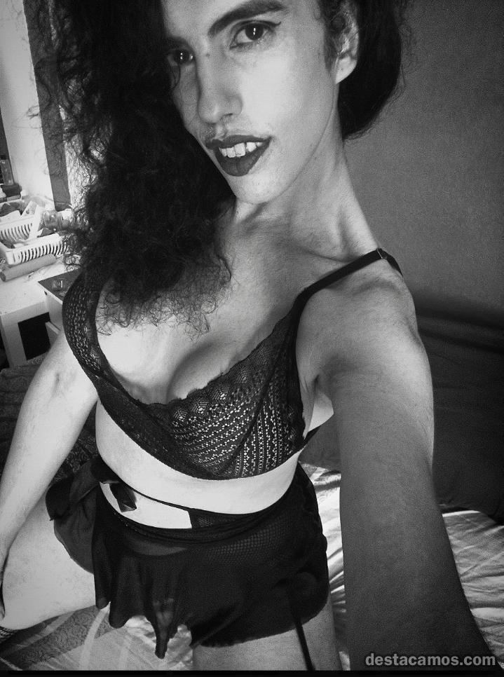 613383325-transexual-en-las-palmas-RKE6sa