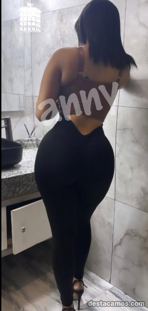 615840855-mujer-de-compania-de-lujo-en-madrid-ydlrmN