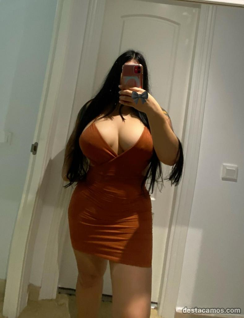 622893905-chica-de-compania-de-lujo-en-malaga-AcpUqy