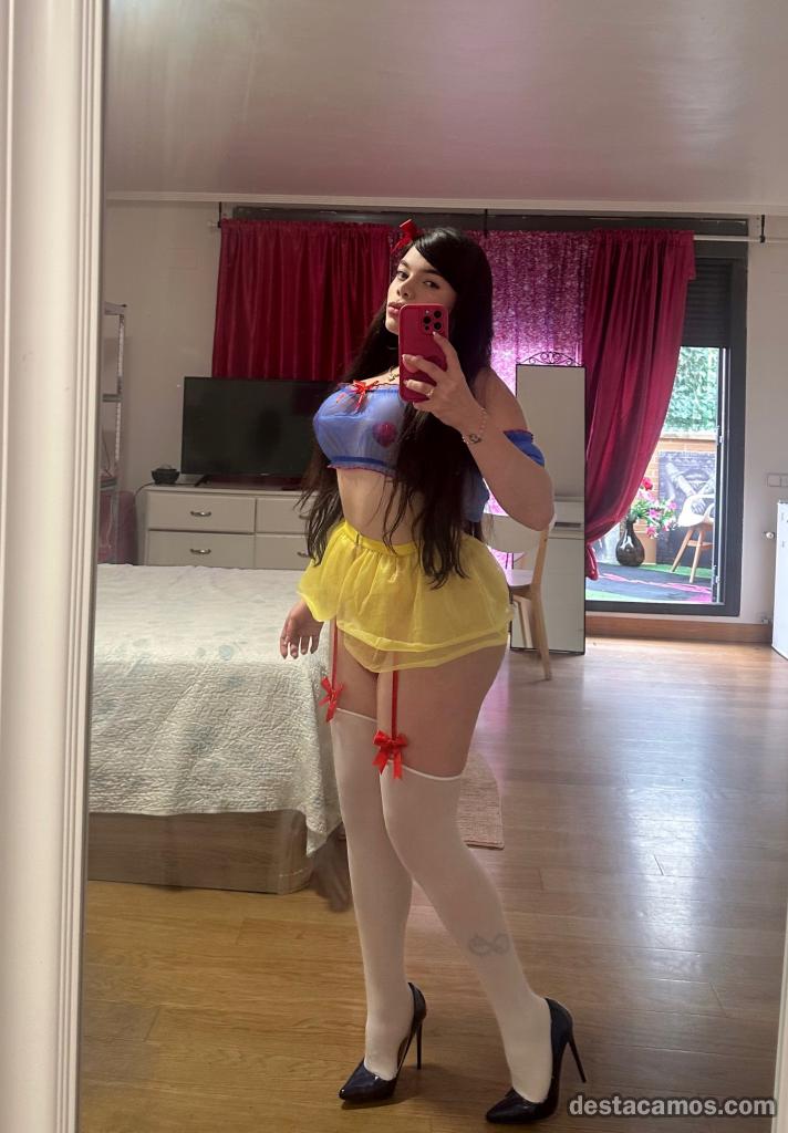 627183018-travesti-en-madrid-aoYIJG