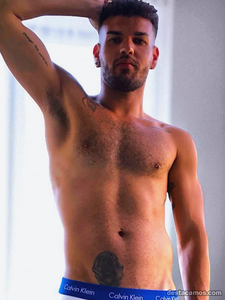 627703104-acompanante-de-lujo-en-tenerife-eCuUyZ