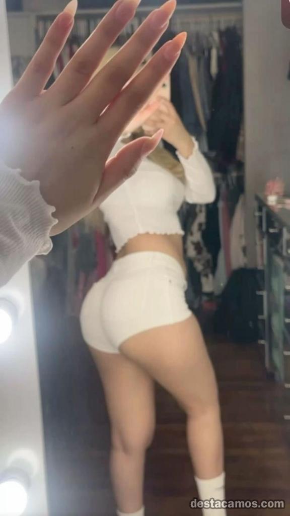 632204290-chica-de-compania-de-lujo-en-cadiz-UeZCWr