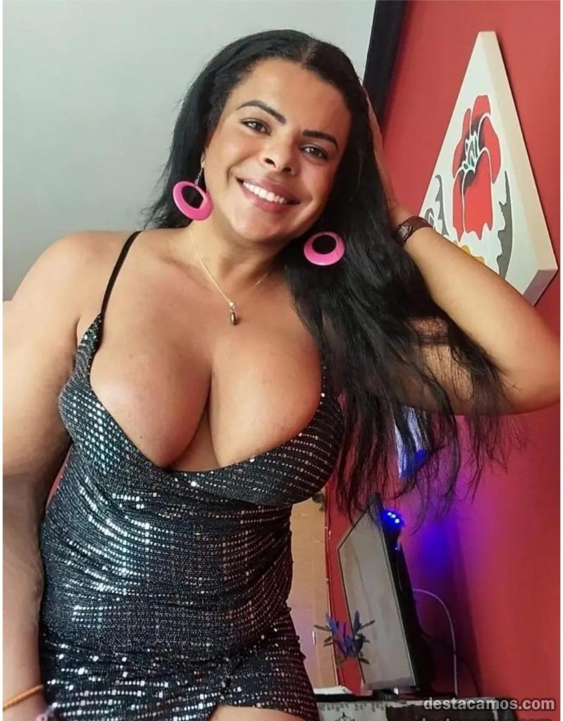 632258924-travesti-en-granada-dBqwT6