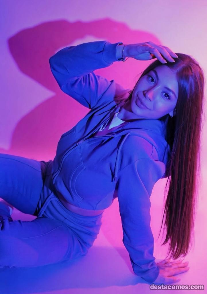 633701650-escort-vip-en-valencia-2SGrvS