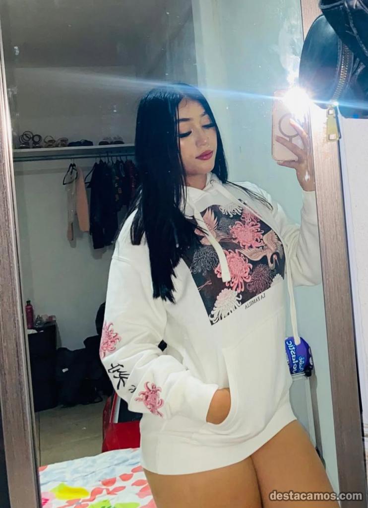 637495967-acompanante-vip-en-granada-CNEgxr