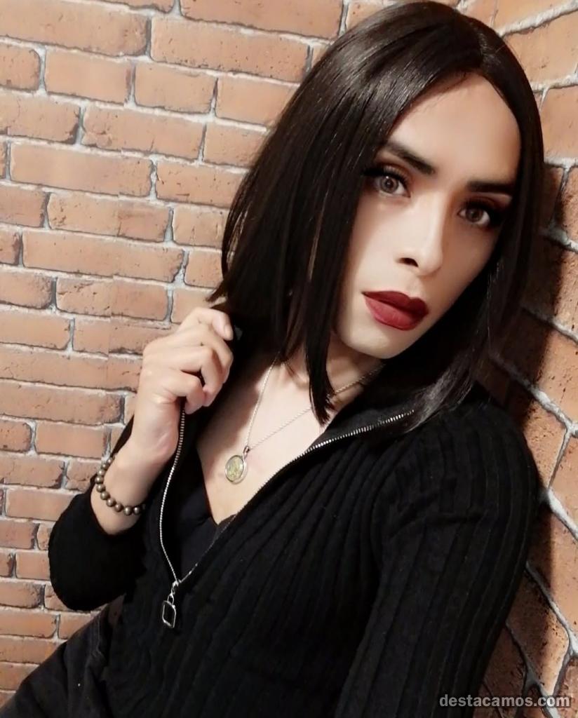 641877881-transexual-en-asturias-tW9gzk