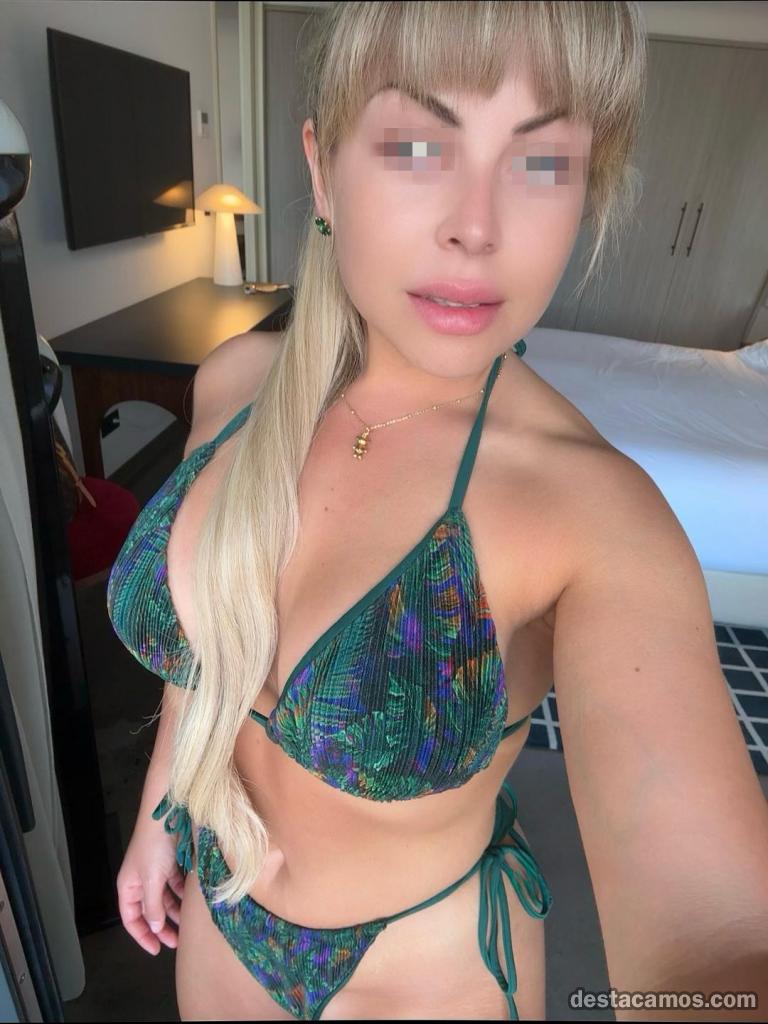 644132151-chica-de-compania-de-lujo-en-cadiz-jhx6eD