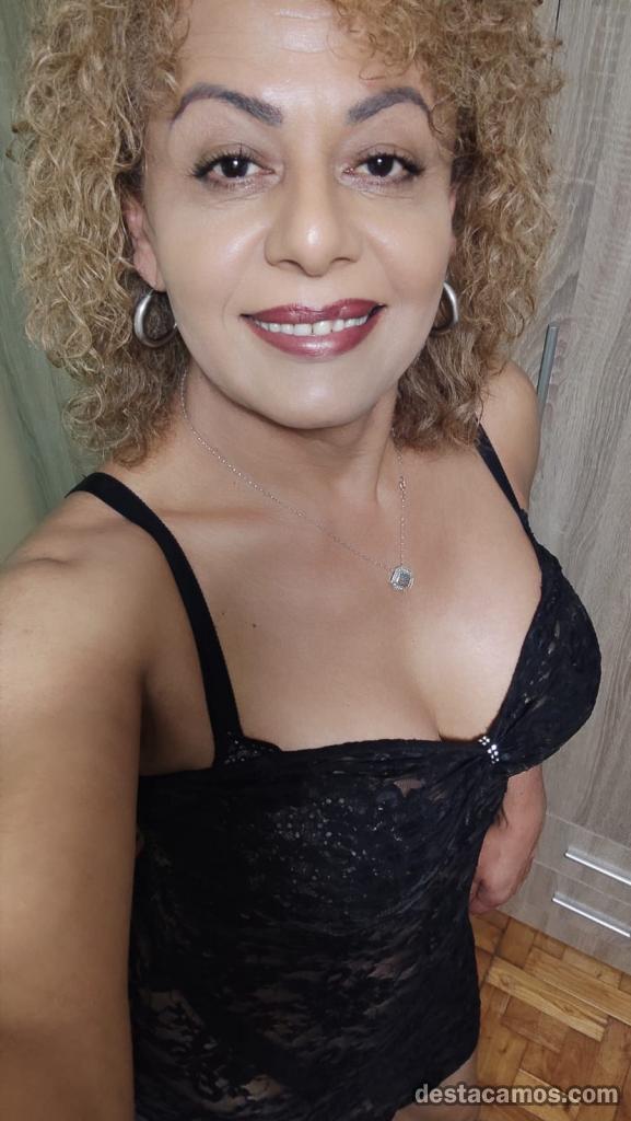 650986493-crossdresser-en-lugo-tTMY7B