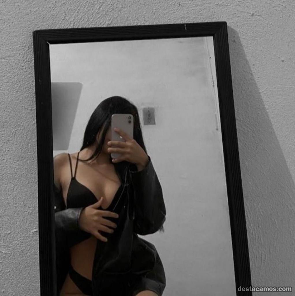 652238700-chica-de-compania-de-lujo-en-caceres-u47gl9