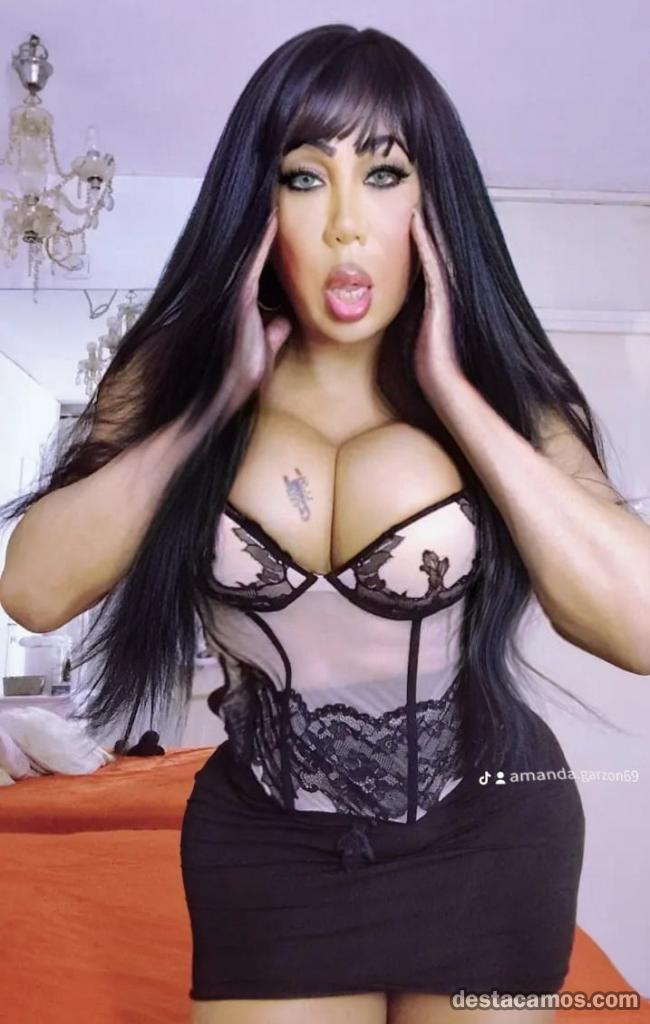 655255154-ladyboy-en-ibiza-wq6uOb