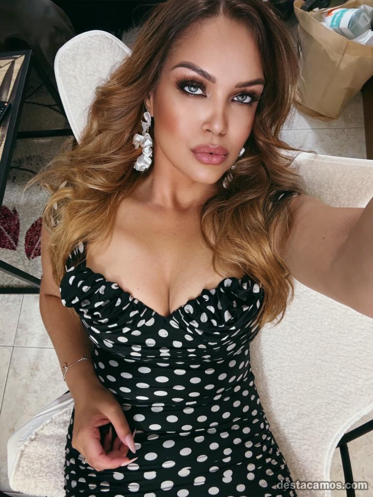 656311973-escort-de-lujo-en-pontevedra-8nv1z0