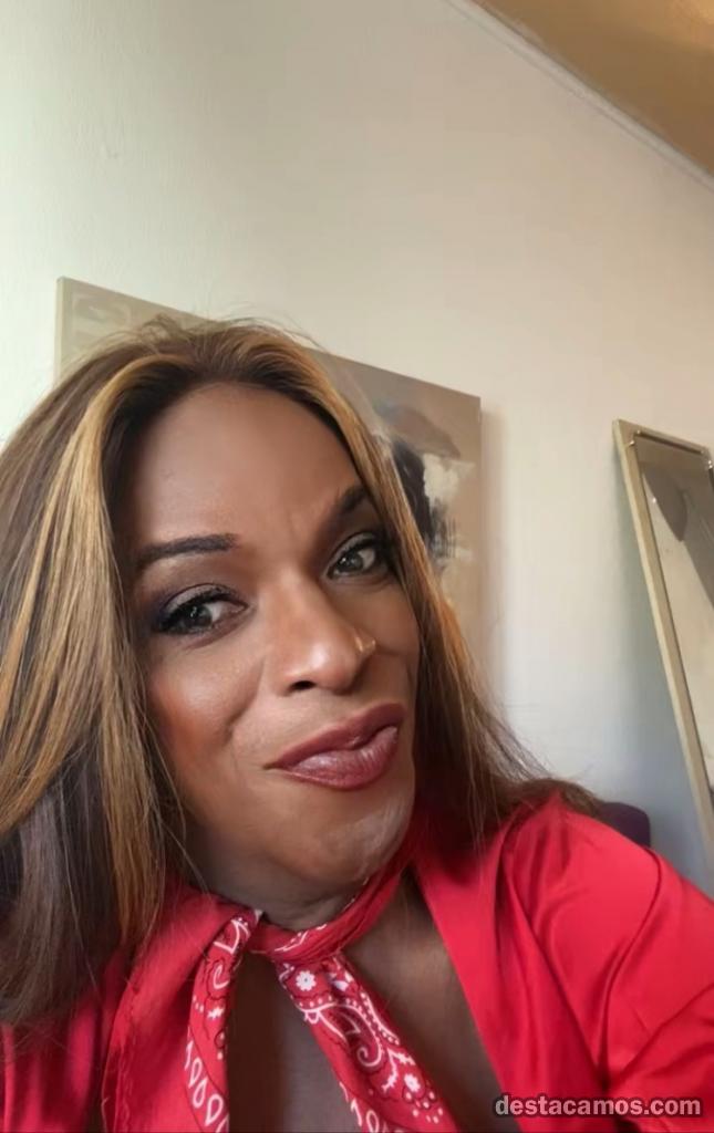 663353414-travesti-en-leon-TXhjjP