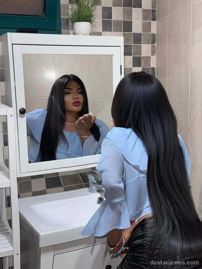 664225492-transexual-en-zaragoza-kfDWdp