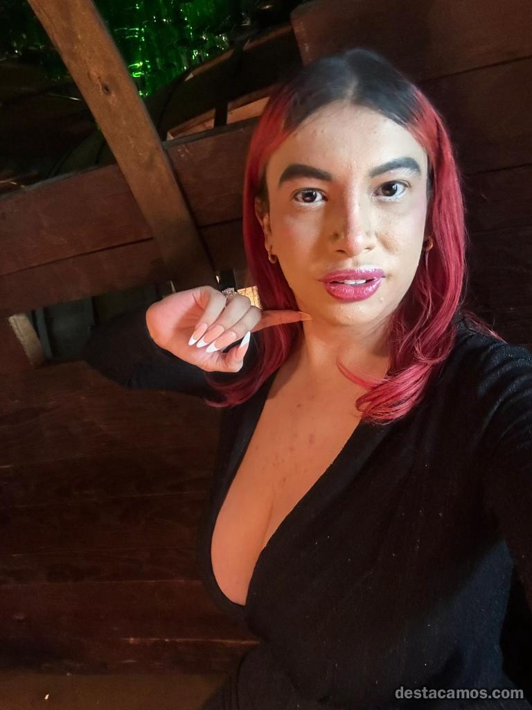 677329355-crossdresser-en-asturias-gpKNTF