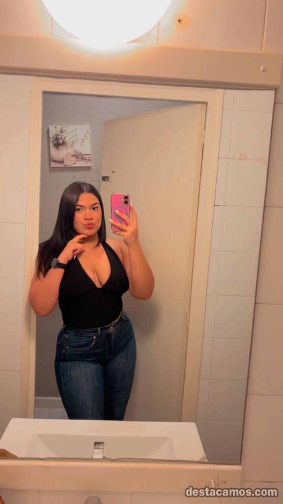 678245797-chica-escort-en-madrid-7aISQT