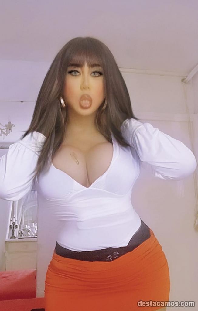 685030743-shemale-en-ibiza-zz3vPS