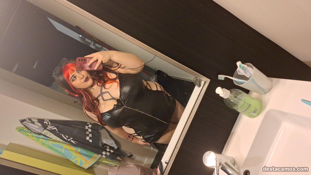 685543187-chica-de-compania-de-lujo-en-vizcaya-sjM04L