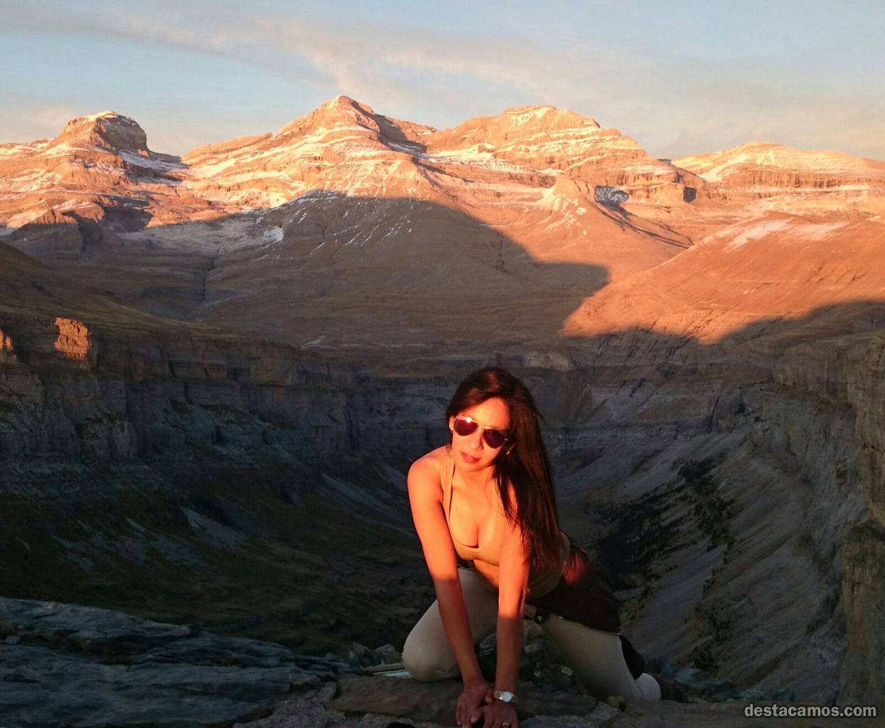 686337971-escort-de-lujo-en-huesca-BVZAkc