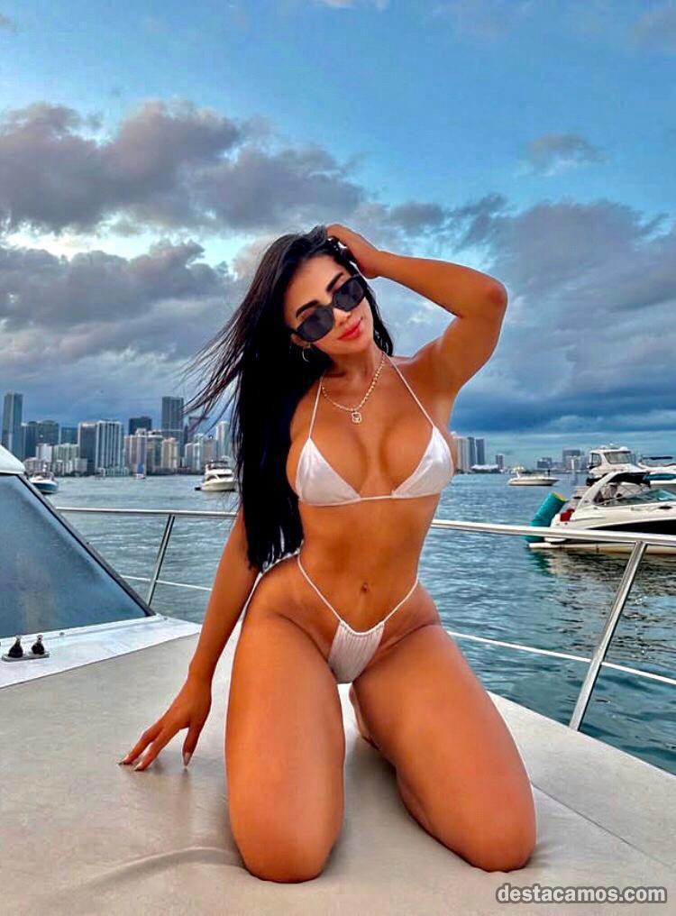 693532396-escort-vip-en-mallorca-1rznSk