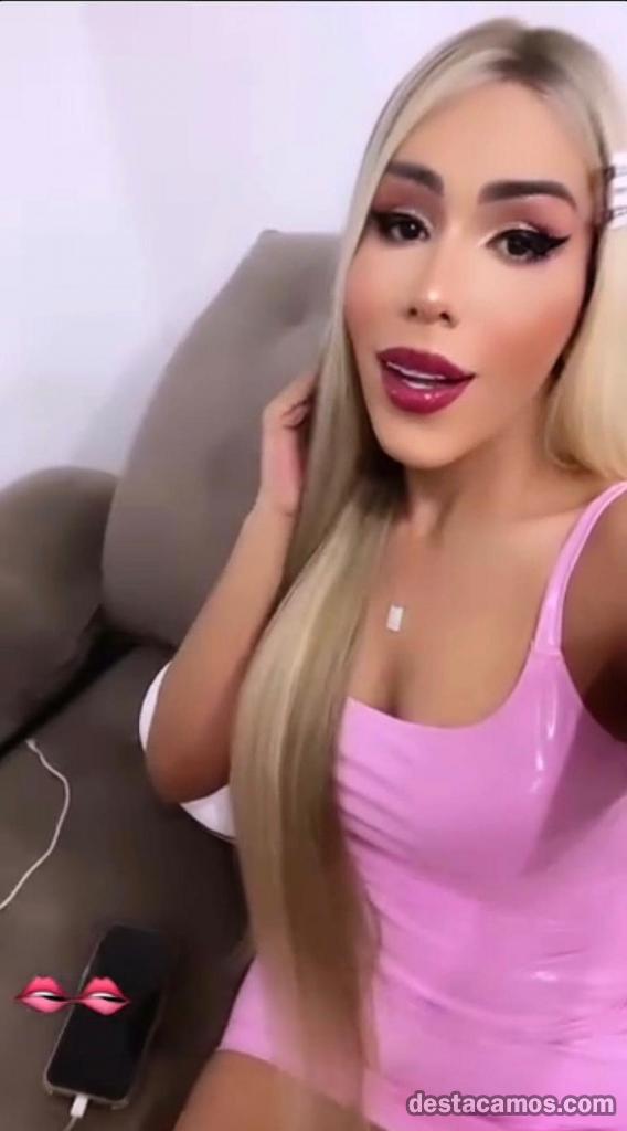 695734446-shemale-en-lugo-TqXSVi