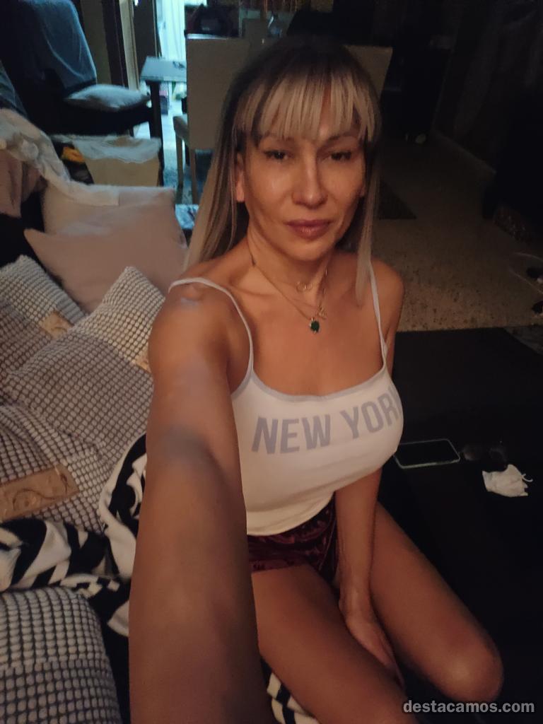 697450824-crossdresser-en-mallorca-mz1Ju6