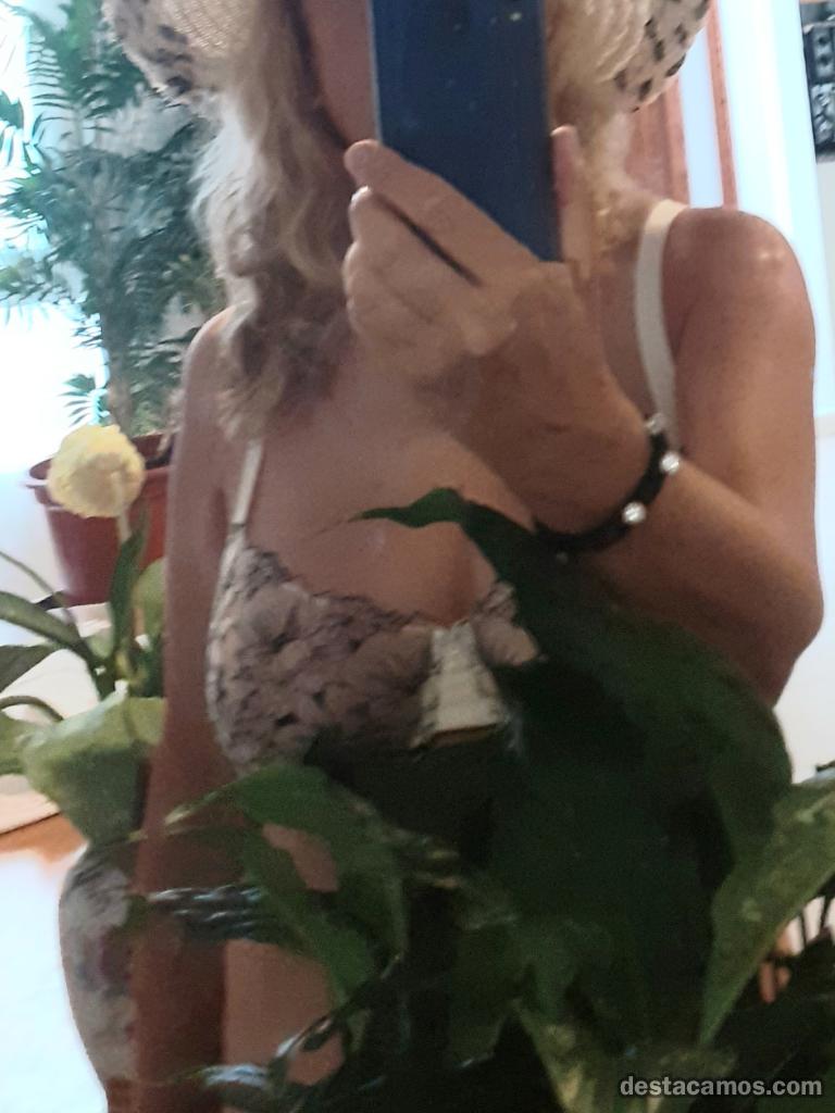 698741307-acompanante-de-lujo-en-murcia-M3q9o0