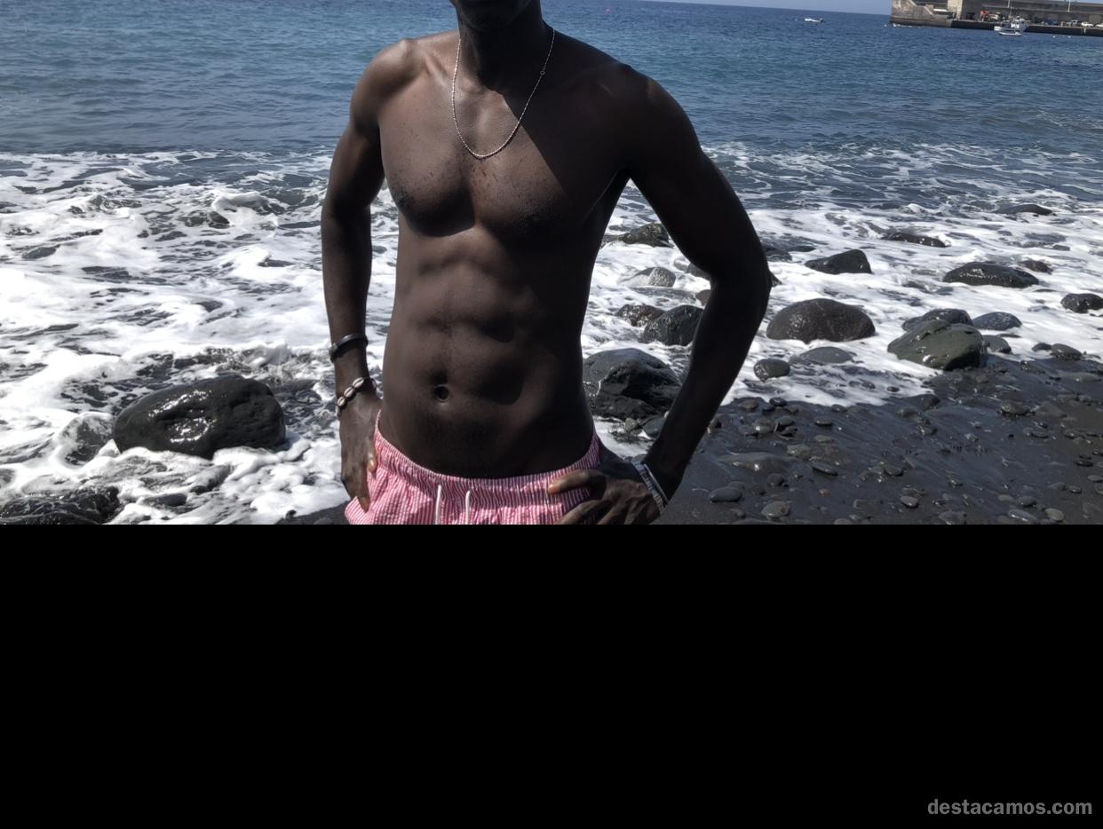 654884543-escort-hombre-en-alicante-skgdKe