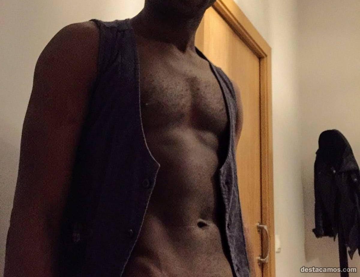 663955697-hombre-de-compania-en-madrid-TDwt6n