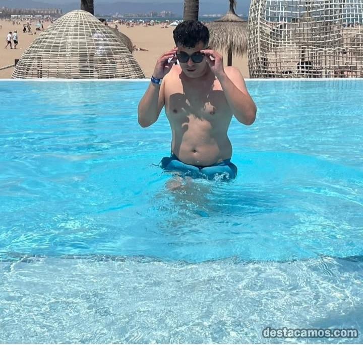 692187833-escort-masculino-en-alicante-sQkK3l